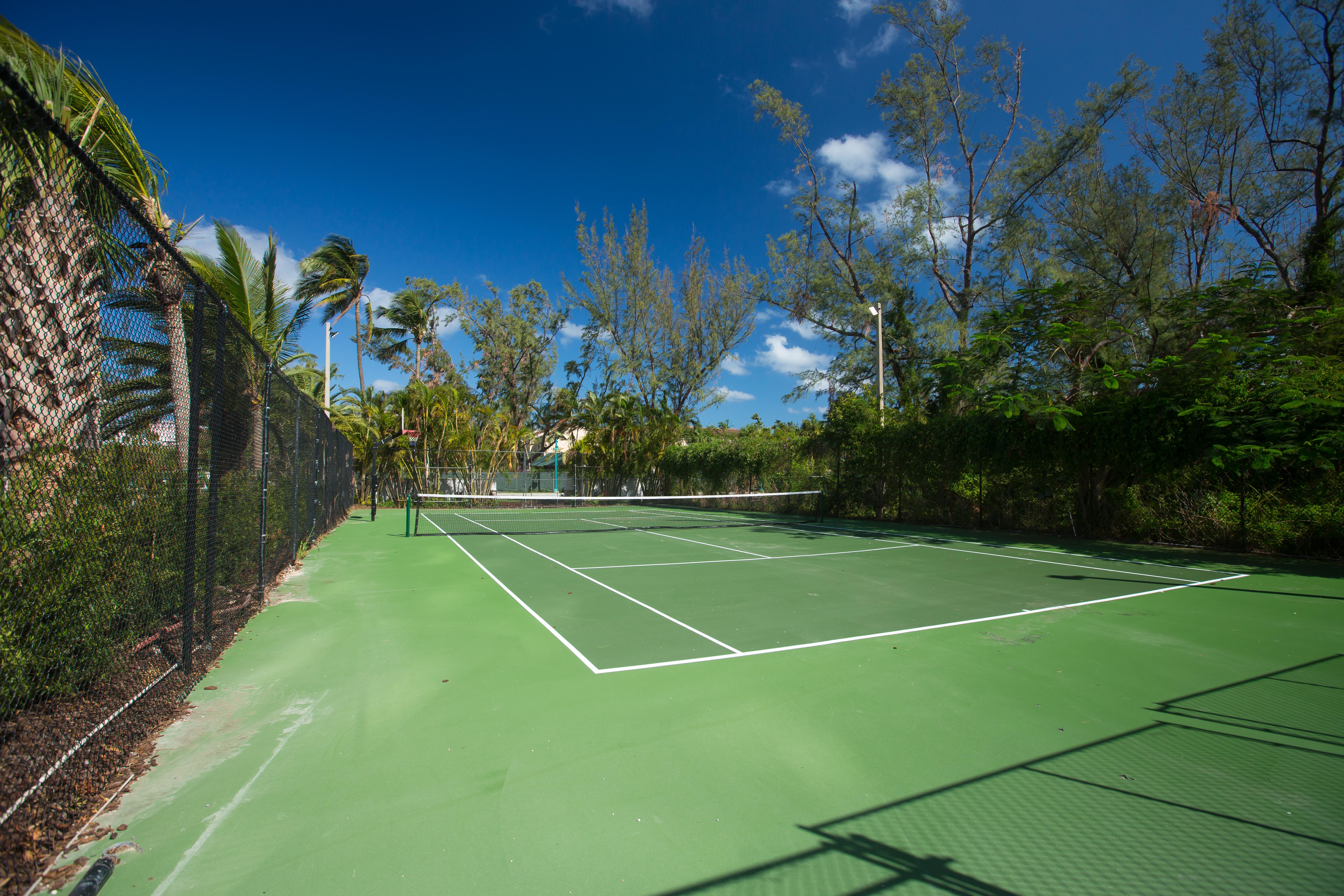 Warwick Paradise Island Bahamas (Adults Only) Hotel Nassau Exterior photo