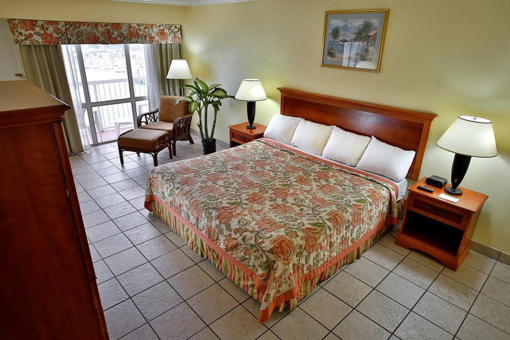 Warwick Paradise Island Bahamas (Adults Only) Nassau Room photo