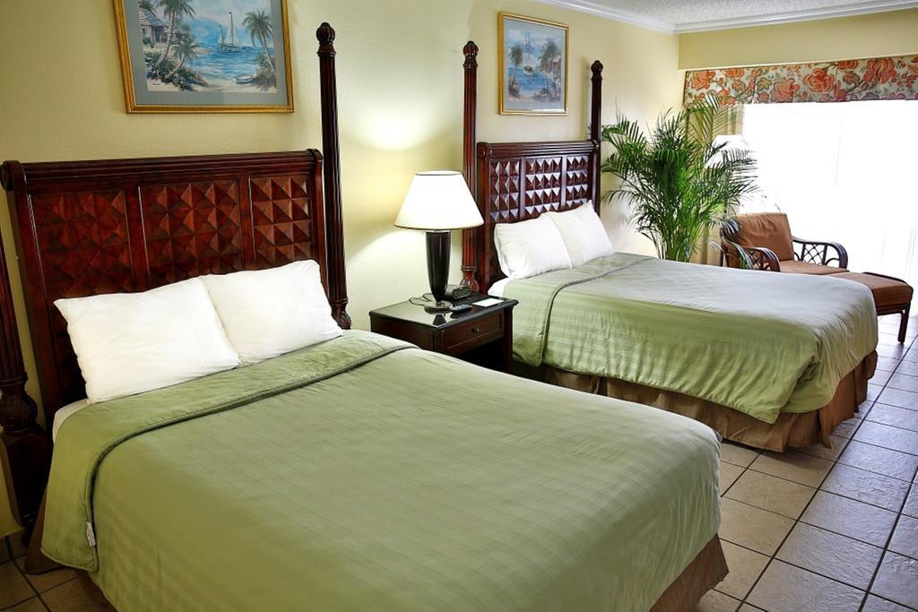 Warwick Paradise Island Bahamas (Adults Only) Hotel Nassau Room photo